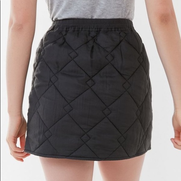 Urban Outfitters Ridley Quilted Mini Skirt - Picture 2 of 3